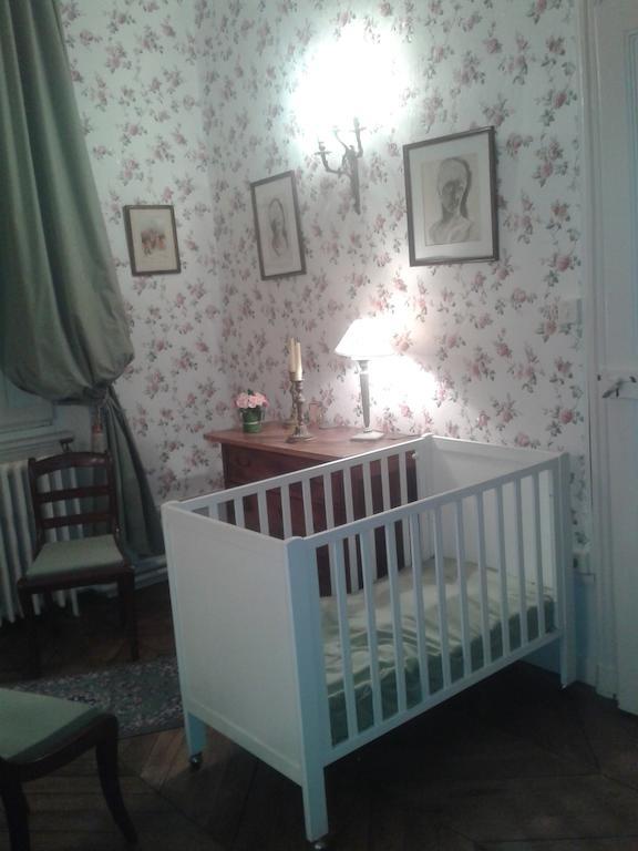 Le Chateau De Bressey & Son Orangerie Habitación foto